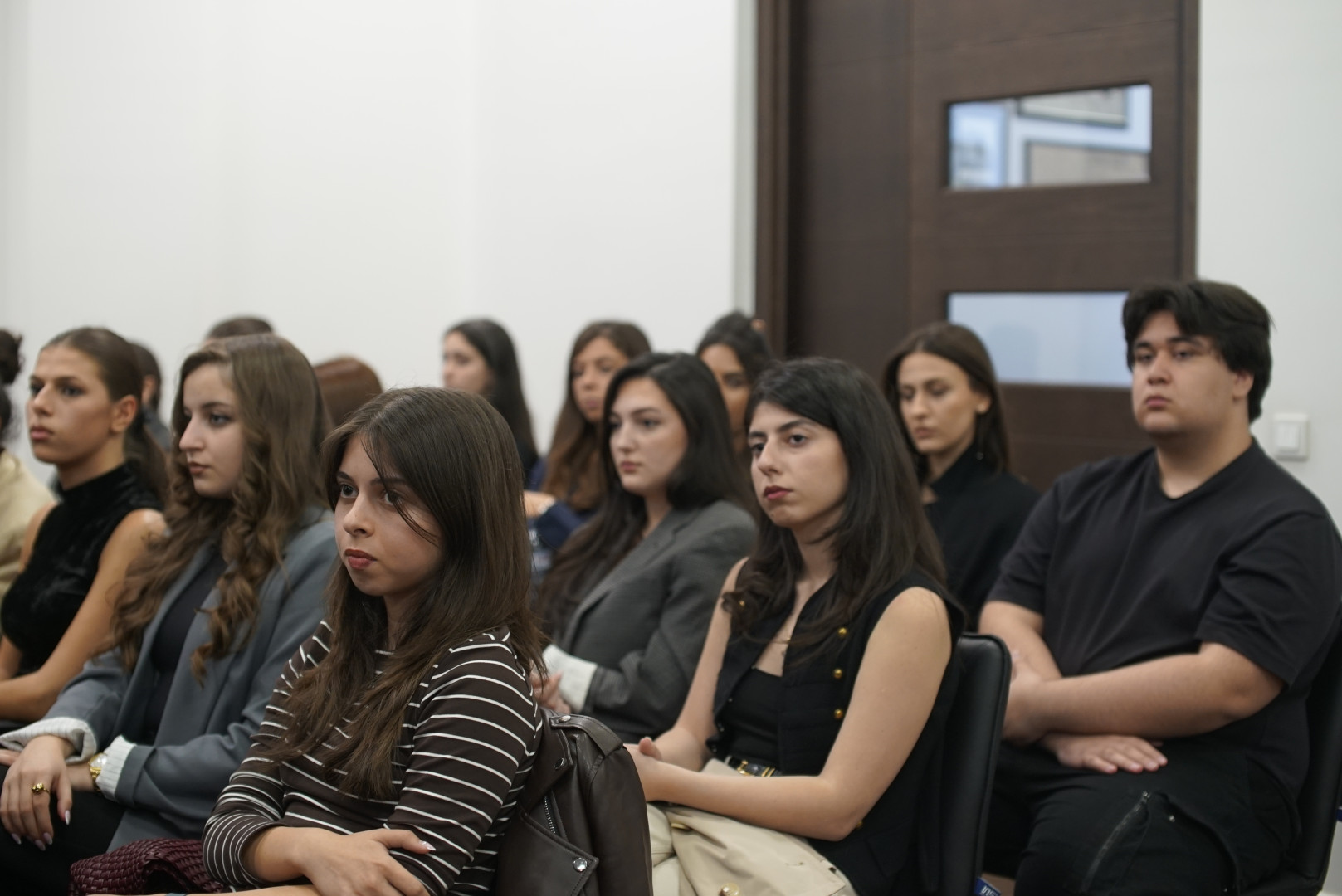 საჯარო ლექცია თემაზე: &bdquo;ნაფიც მსაჯულთა სასამართლო ადვოკატის და მოსამართლის პერსპექტივიდან - ქართული და ამერიკული გამოცდილება&ldquo;