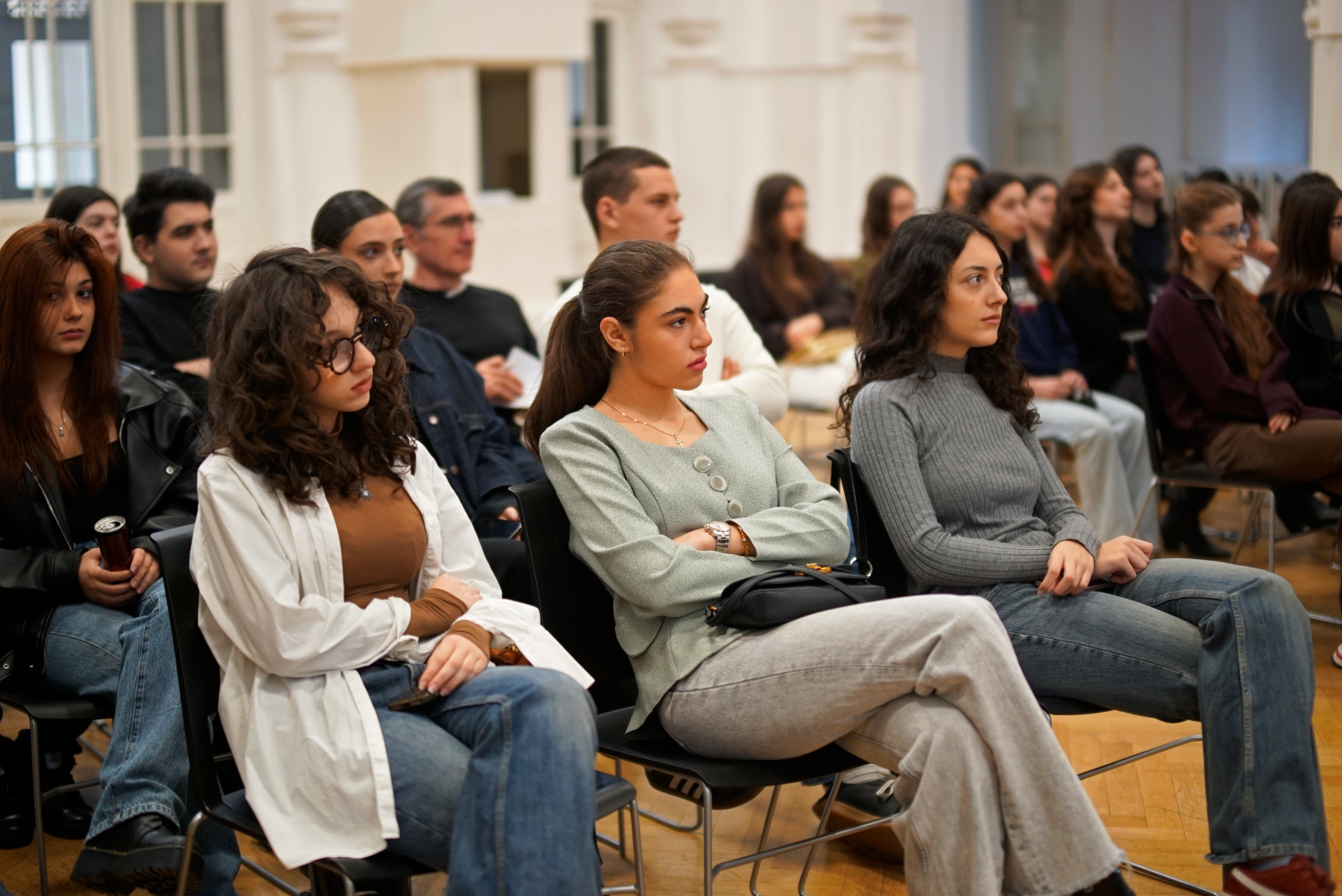 პროექტი სკოლის მოსწავლეებისთვის კავკასიის უნივერსიტეტის ბავშვის უფლებათა ცენტრის და UNICEF-ის თანამშრომლობით