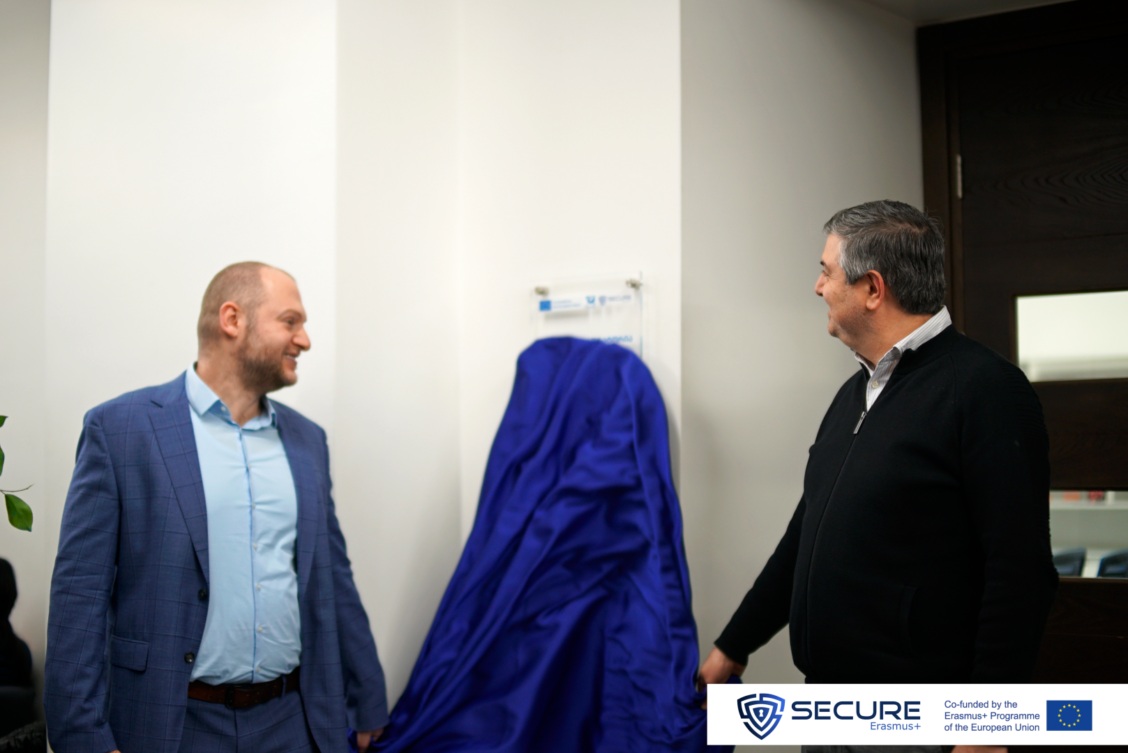 კვანტური ლაბორატორიის გახსნა კავკასიის უნივერსიტეტში