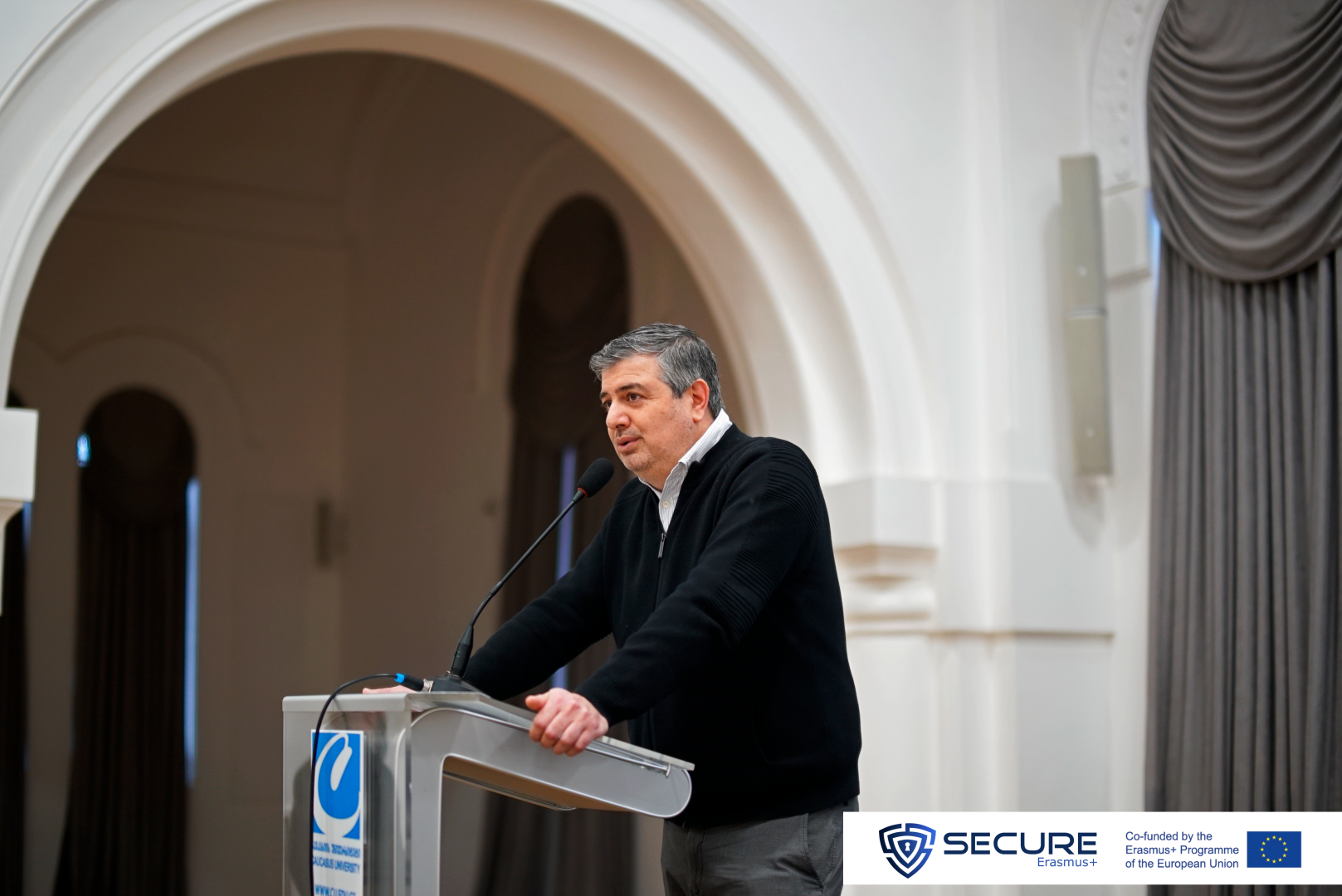 კვანტური ლაბორატორიის გახსნა კავკასიის უნივერსიტეტში