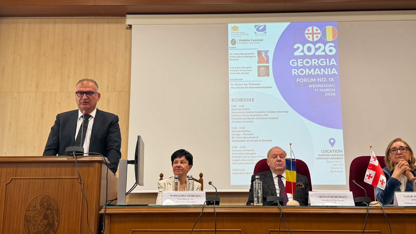 კავკასიის უნივერსიტეტის პრეზიდენტი ბუქარესტში დიმიტრი კანტემირის საპატიო მედლით დაჯილდოვდა