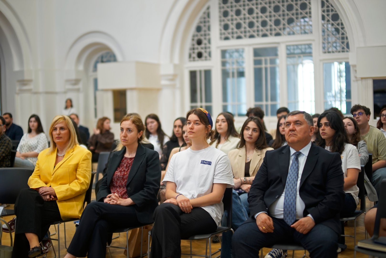 კავკასიის უნივერსიტეტის სტუდენტების შეხვედრა ნიდერლანდების სამეფოს საგანგებო და სრულუფლებიან ელჩთან საქართველოში, მელინე არაკელიანთან