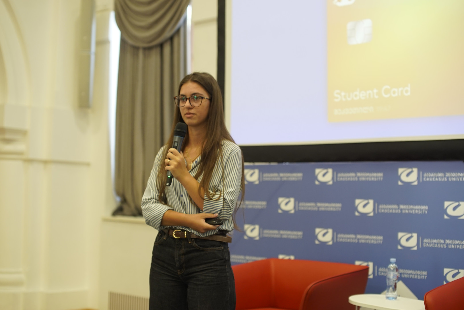 კავკასიის უნივერსიტეტში საერთაშორისო სტუდენტებისათვის საორიენტაციო შეხვედრები დაიწყო