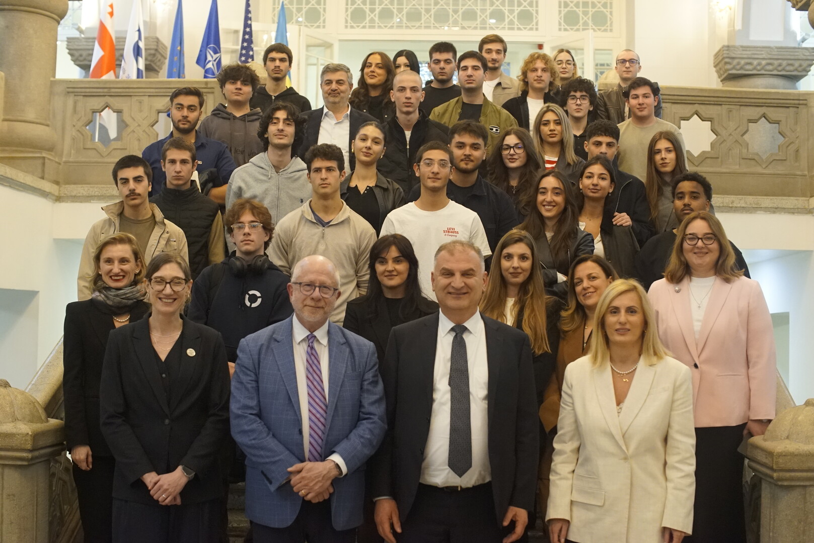 ქეინის უნივერსიტეტის დელეგაციის ოფიციალური ვიზიტი კავკასიის უნივერსიტეტში