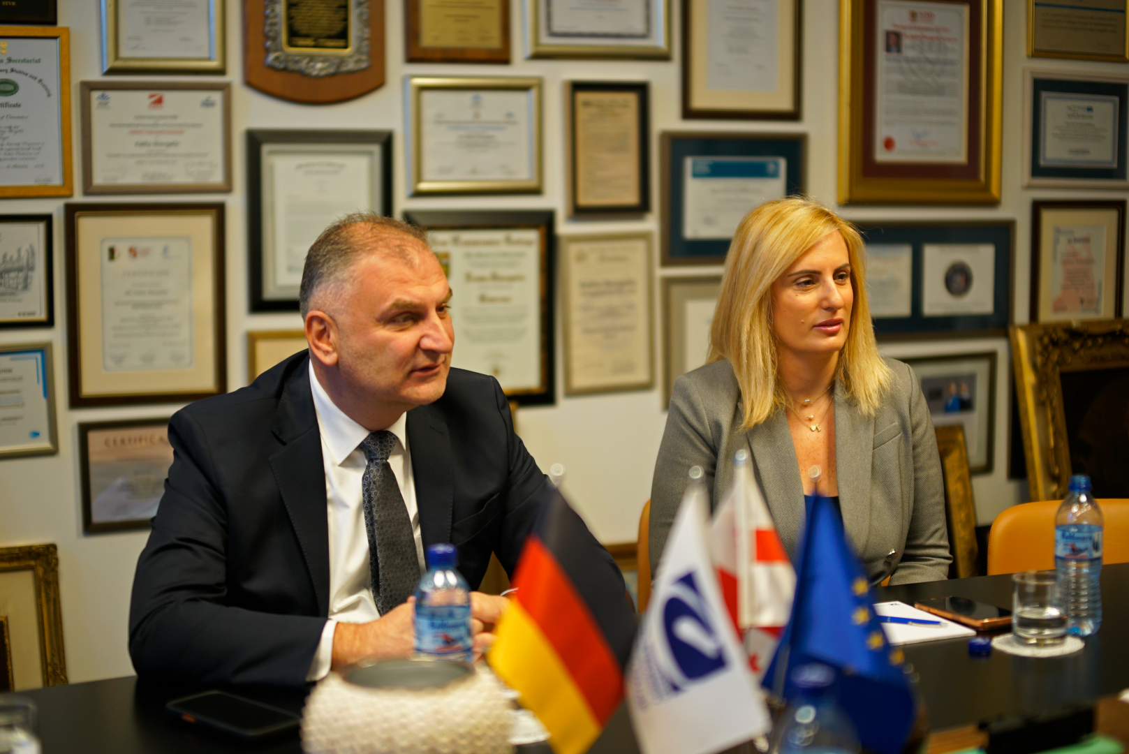 ვილდაუს გამოყენებით მეცნიერებათა ტექნიკური უნივერსიტეტის პრეზიდენტის ვიზიტი კავკასიის უნივერსიტეტში