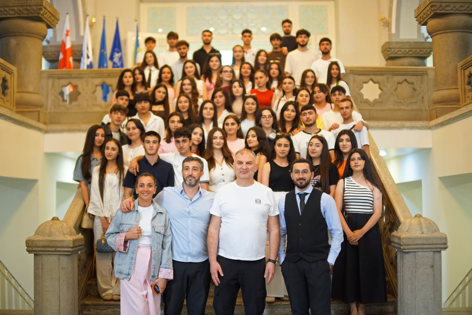 ქვემო ქართლის აზერბაიჯანულენოვანი აბიტურიენტების ვიზიტი CU-ში 