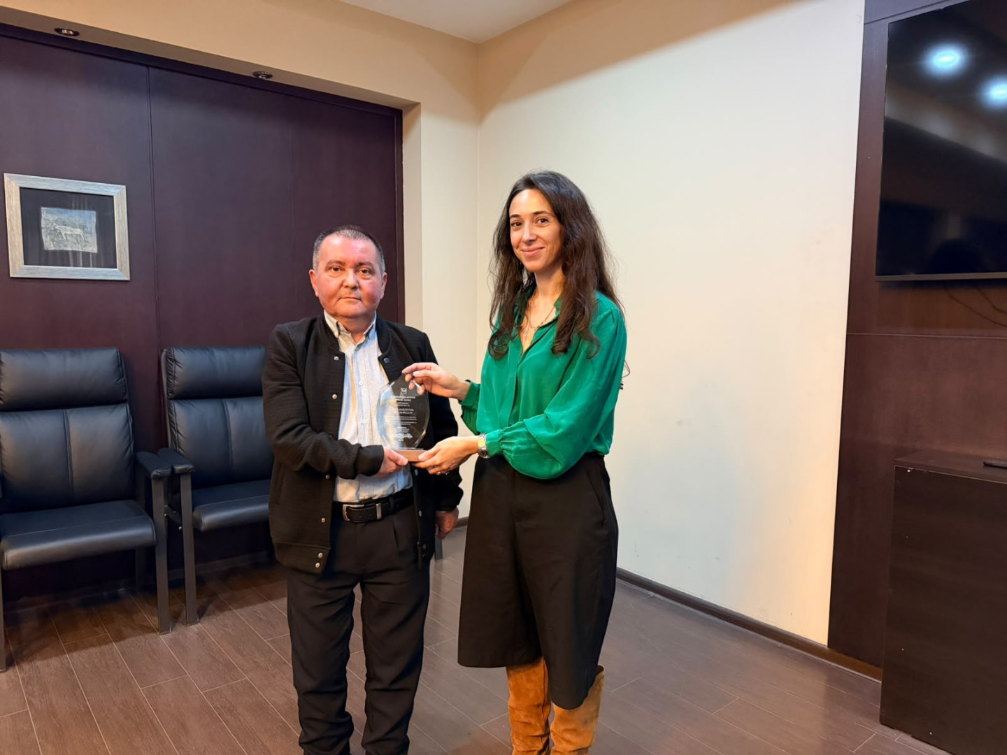 კავკასიის უნივერსიტეტის წარმომადგენლების ვიზიტი მარნეულში - თანამშრომლობის ახალი შესაძლებლობები