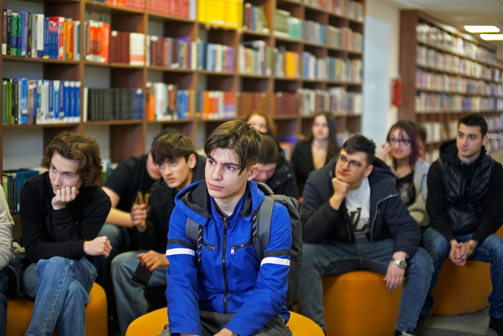 სკოლა მოძღვარის მოსწავლეები კავკასიის უნივერსიტეტში