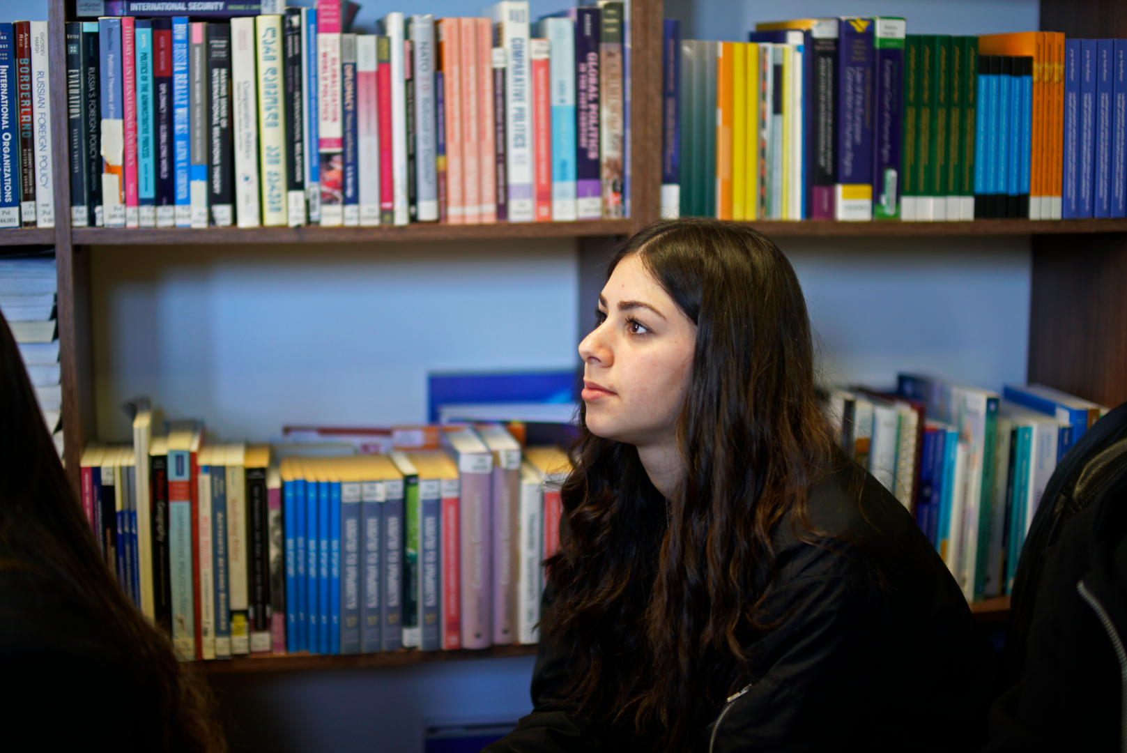 სკოლა მოძღვარის მოსწავლეები კავკასიის უნივერსიტეტში