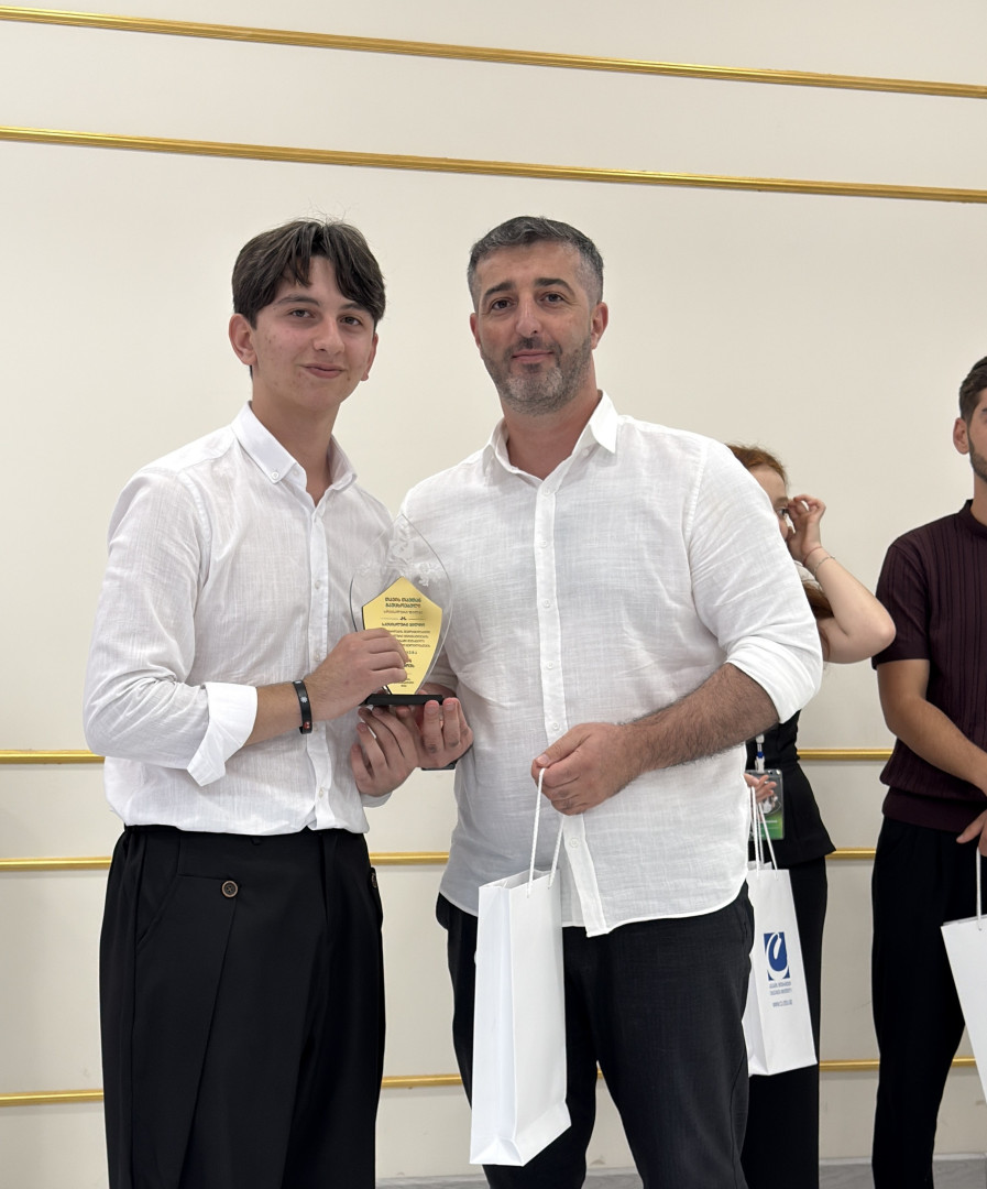 კავკასიის უნივერსიტეტის მხარდაჭერით მარნეულში სოციალური ფილმის პრეზენტაცია გაიმართა