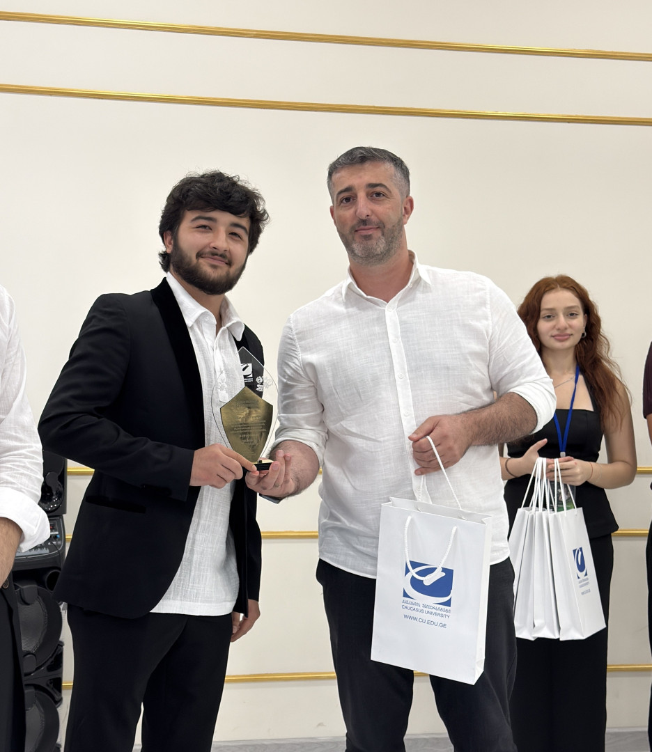 კავკასიის უნივერსიტეტის მხარდაჭერით მარნეულში სოციალური ფილმის პრეზენტაცია გაიმართა