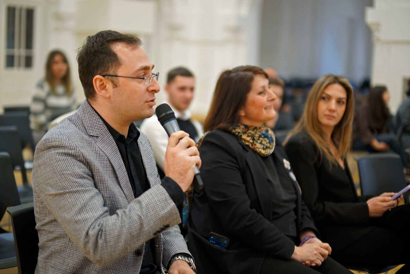 ქართული ენის დღე კავკასიის უნივერსიტეტში