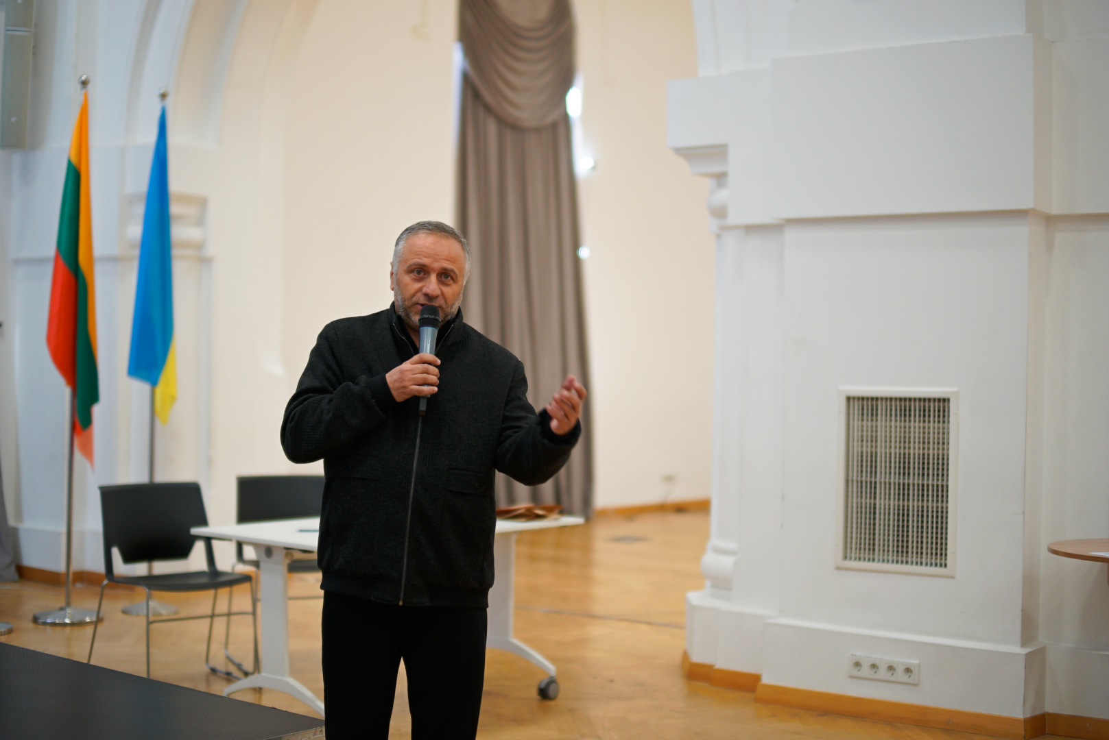 ქართული ენის დღე კავკასიის უნივერსიტეტში