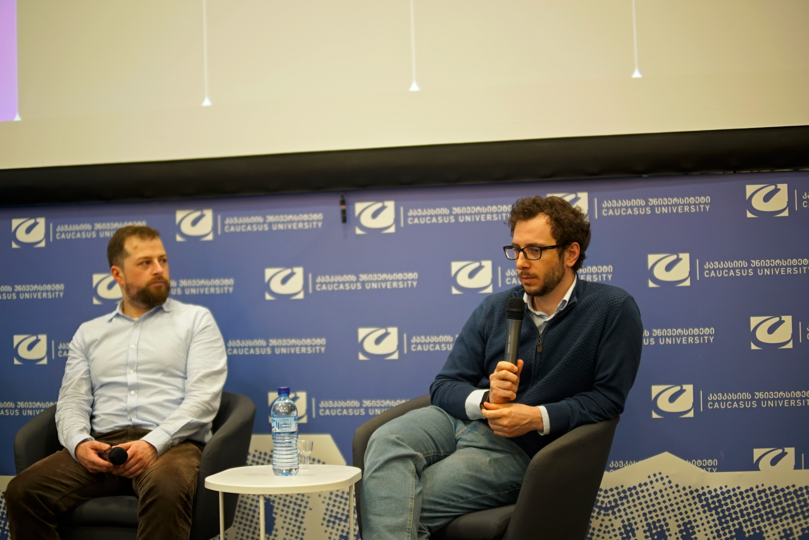 AI და ფინანსები: ხელოვნური ინტელექტის როლი ფინანსურ სექტორში