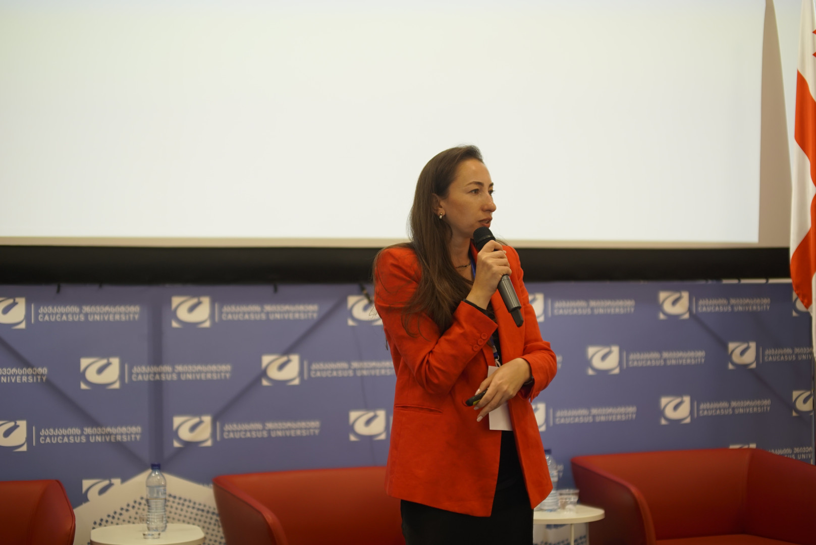 კავკასიის უნივერსიტეტში კვლევის ეთიკის სემინარი გაიმართა