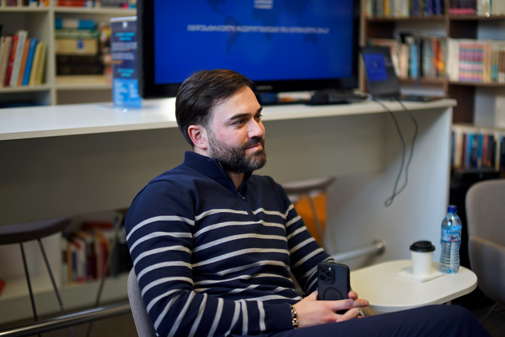 მომავლის პროფესიები AI ეპოქაში: როგორ იცვლება როლები და რა უნარებია გადამწყვეტი? 