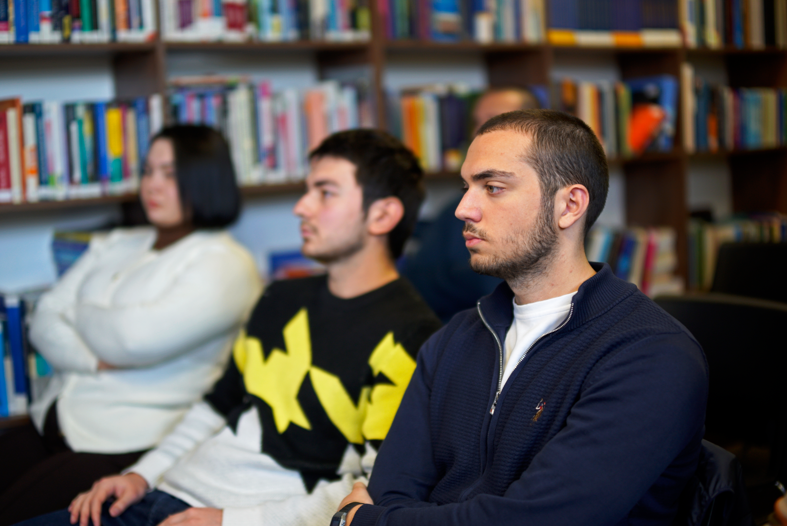 მომავლის პროფესიები AI ეპოქაში: როგორ იცვლება როლები და რა უნარებია გადამწყვეტი? 