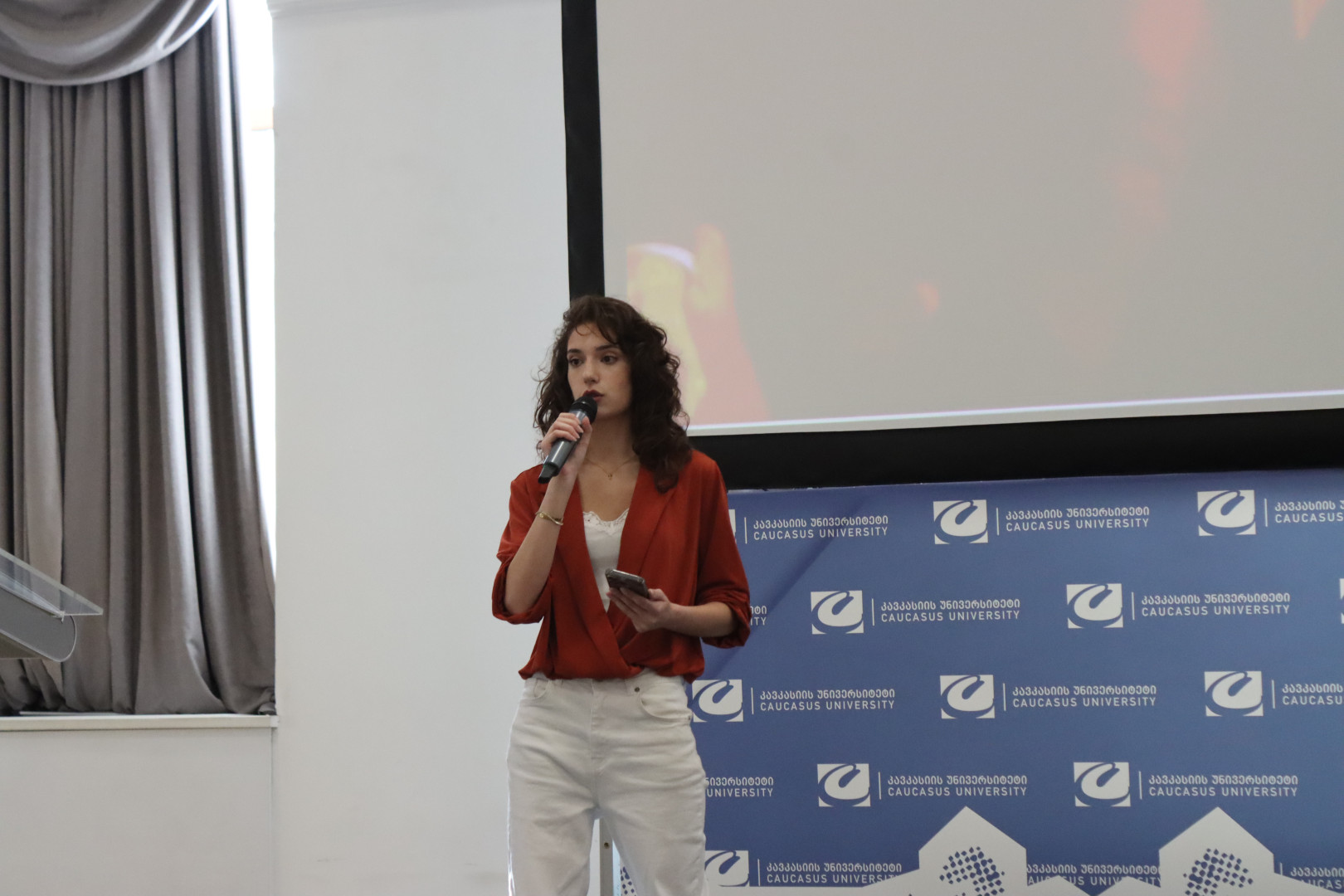 სოლანას ჰაკათონი