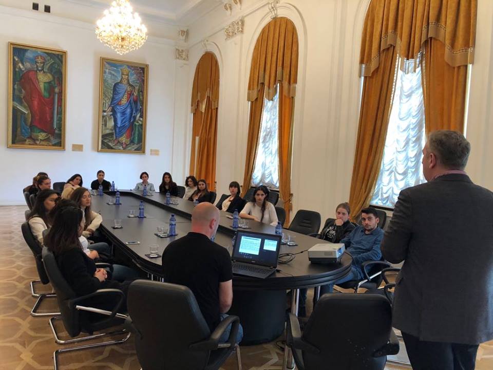 CSL სტუდნეტების შეხვედრა საკონსტიტუციო სასამართლოს თავმჯდომარესთან