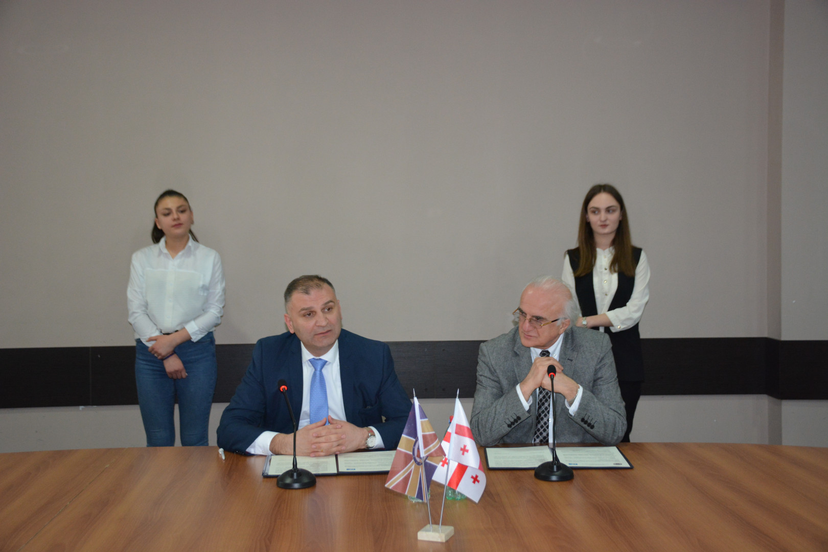 ურთიერთთანამშრომლობის მემორანდუმი გრიგოლ რობაქიძის სახელობის უნივერსიტეტთან