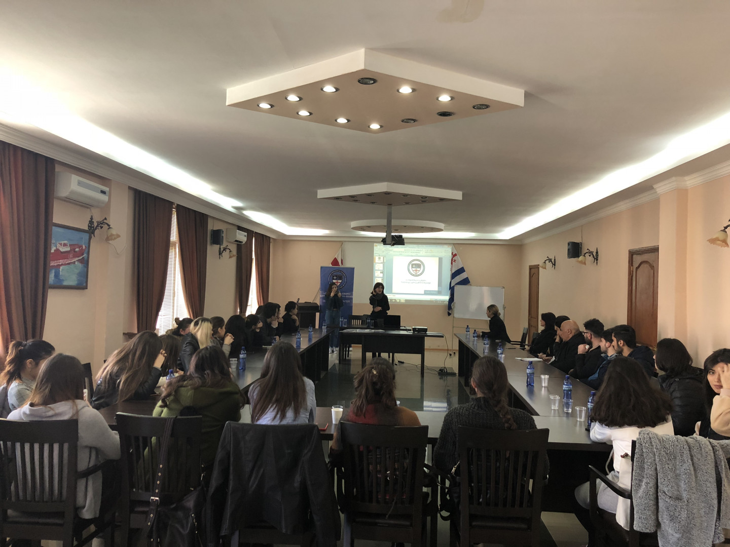 შეხვედრა ნატოსა და ევროკავშირის საინფორმაციო ცენტრის წარმომადგენელთან