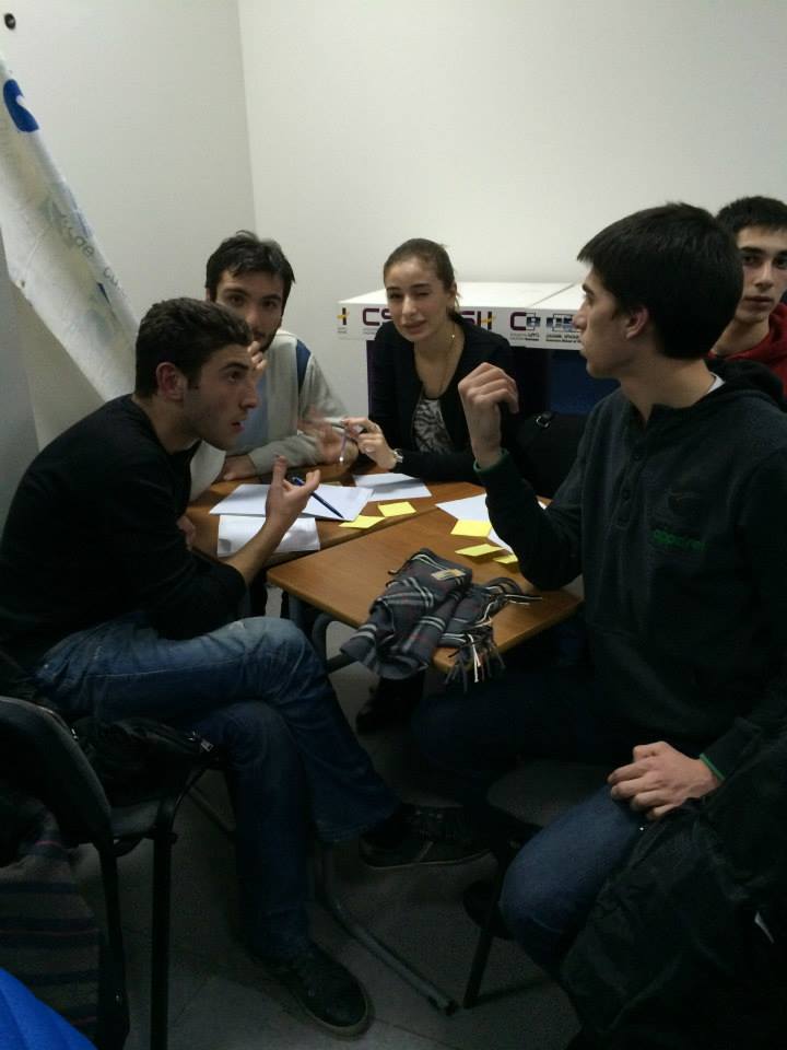 1505086_292243480900811_928010056_n