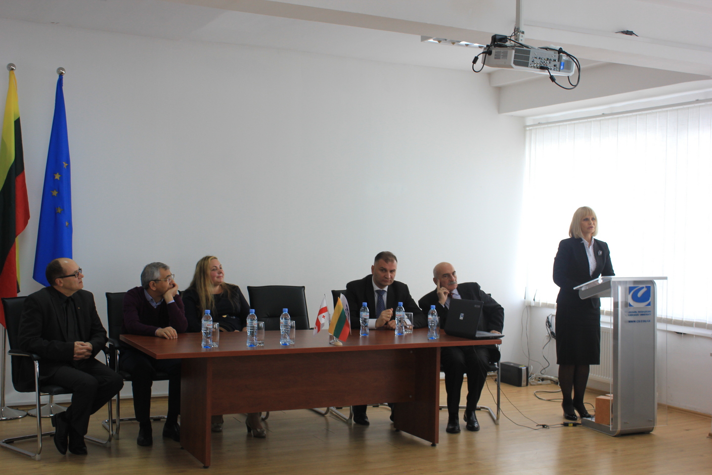 ლიტვის დელეგაციის ვიზიტი კავკასიის უნივერსიტეტში 