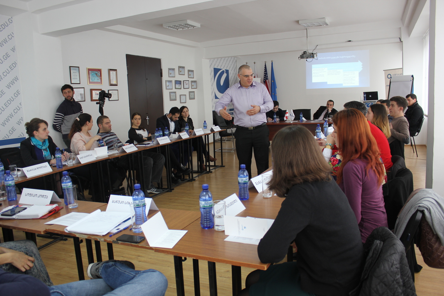 სემინარი „საქართველოს ეროვნული უსაფრთოხების გარემო - მიმდინარე გამოწვევები"