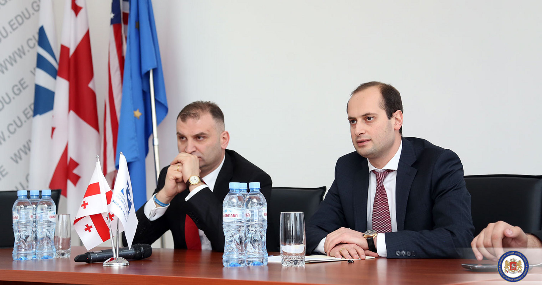საქართველოს საგარეო საქმეთა მინისტრი კავკასიის უნივერსიტეტის სტუდენტებს შეხვდა