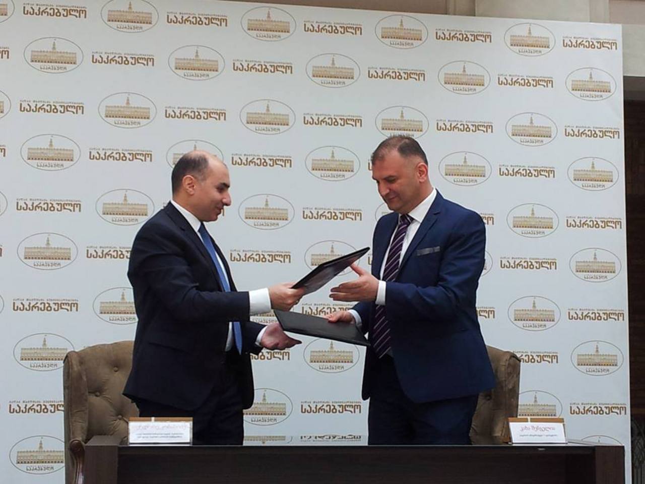 ურთიერთთანამშრომლობის მემორანდუმი თბილისის საკრებულოსთან